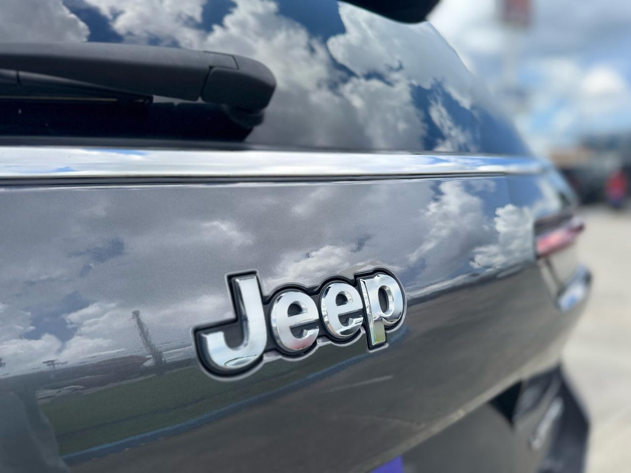 Jeep Grand Cherokee L Limited 4WD 2023