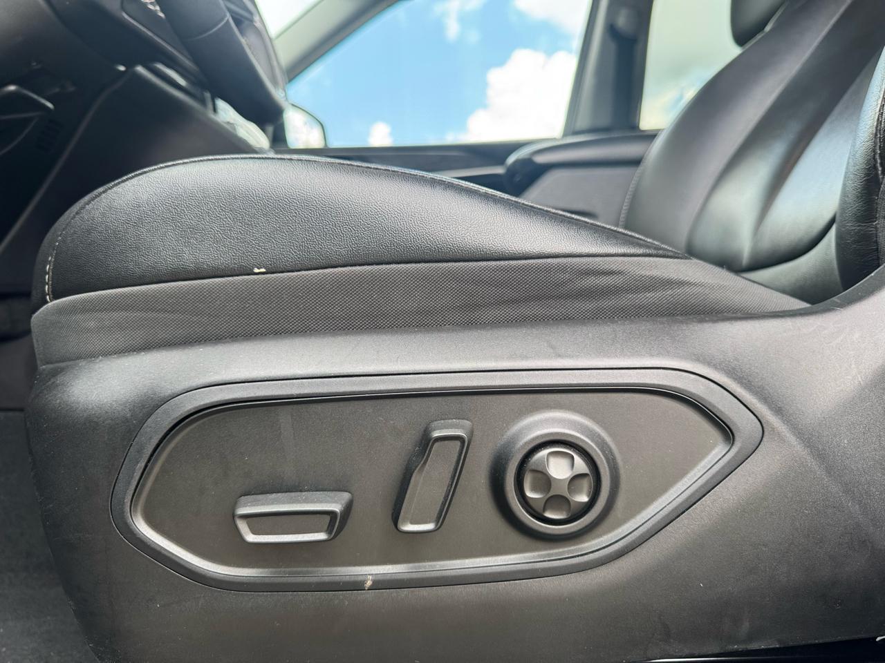 Jeep Grand Cherokee L Limited 4WD 2023