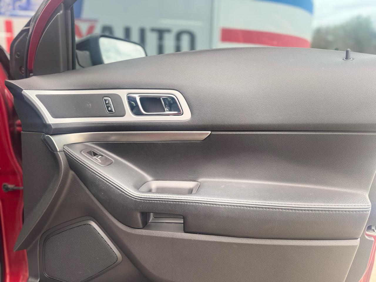 Ford Explorer Sport 4WD 2014
