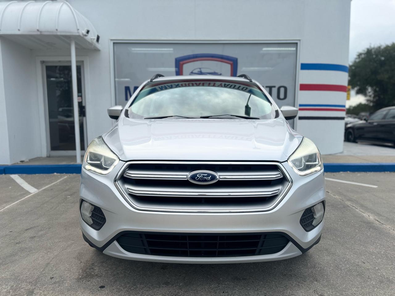 Ford Escape SE FWD 2017