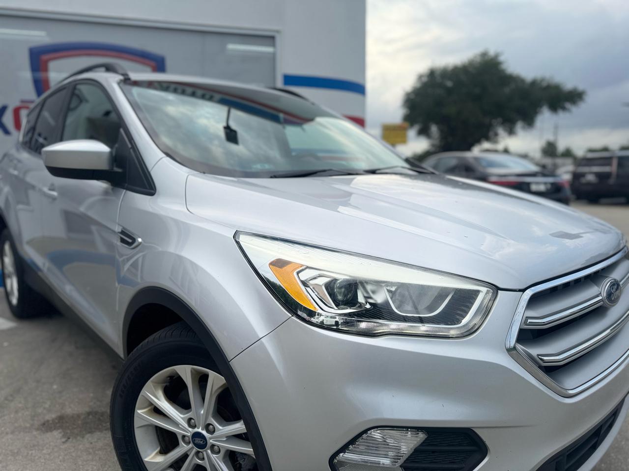 Ford Escape SE FWD 2017