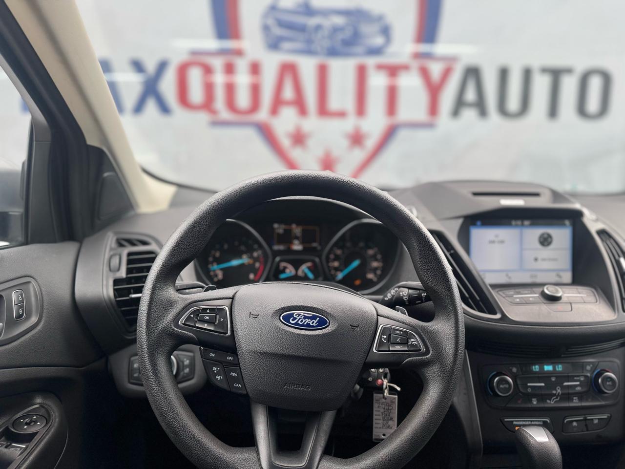Ford Escape SE FWD 2017