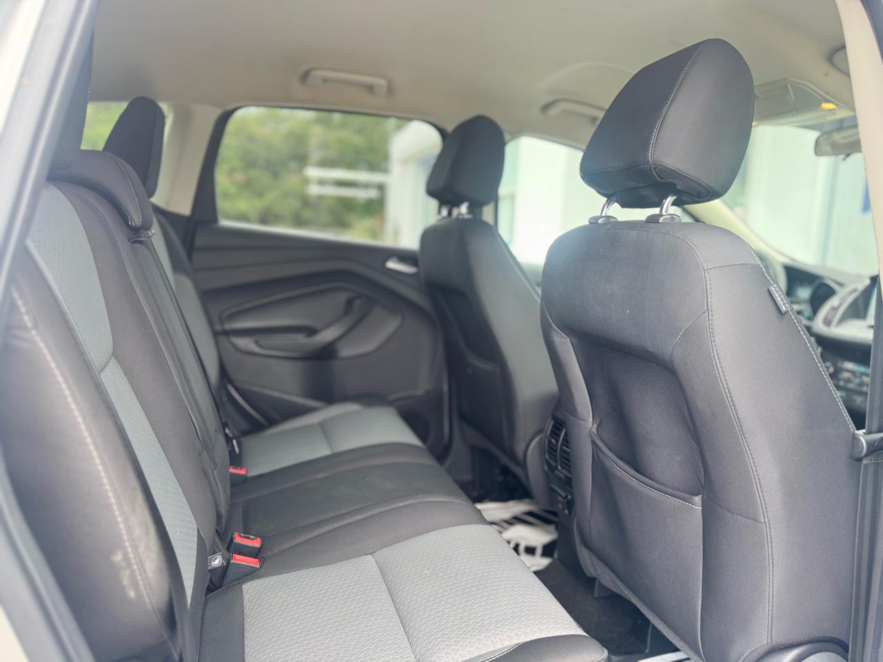 Ford Escape SE FWD 2017