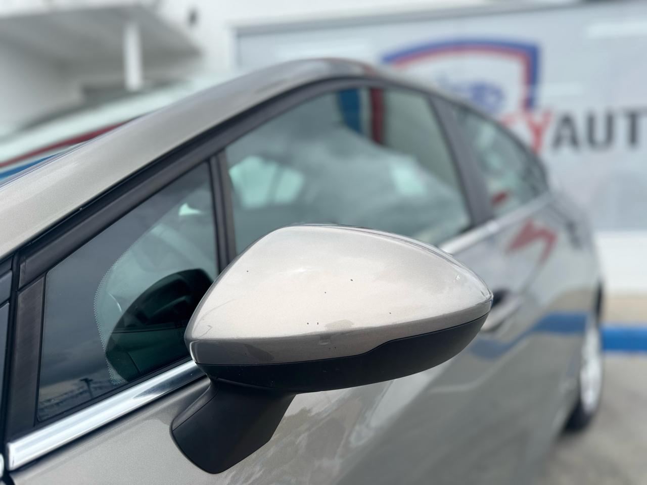 Chevrolet Cruze LT Auto Hatchback 2018