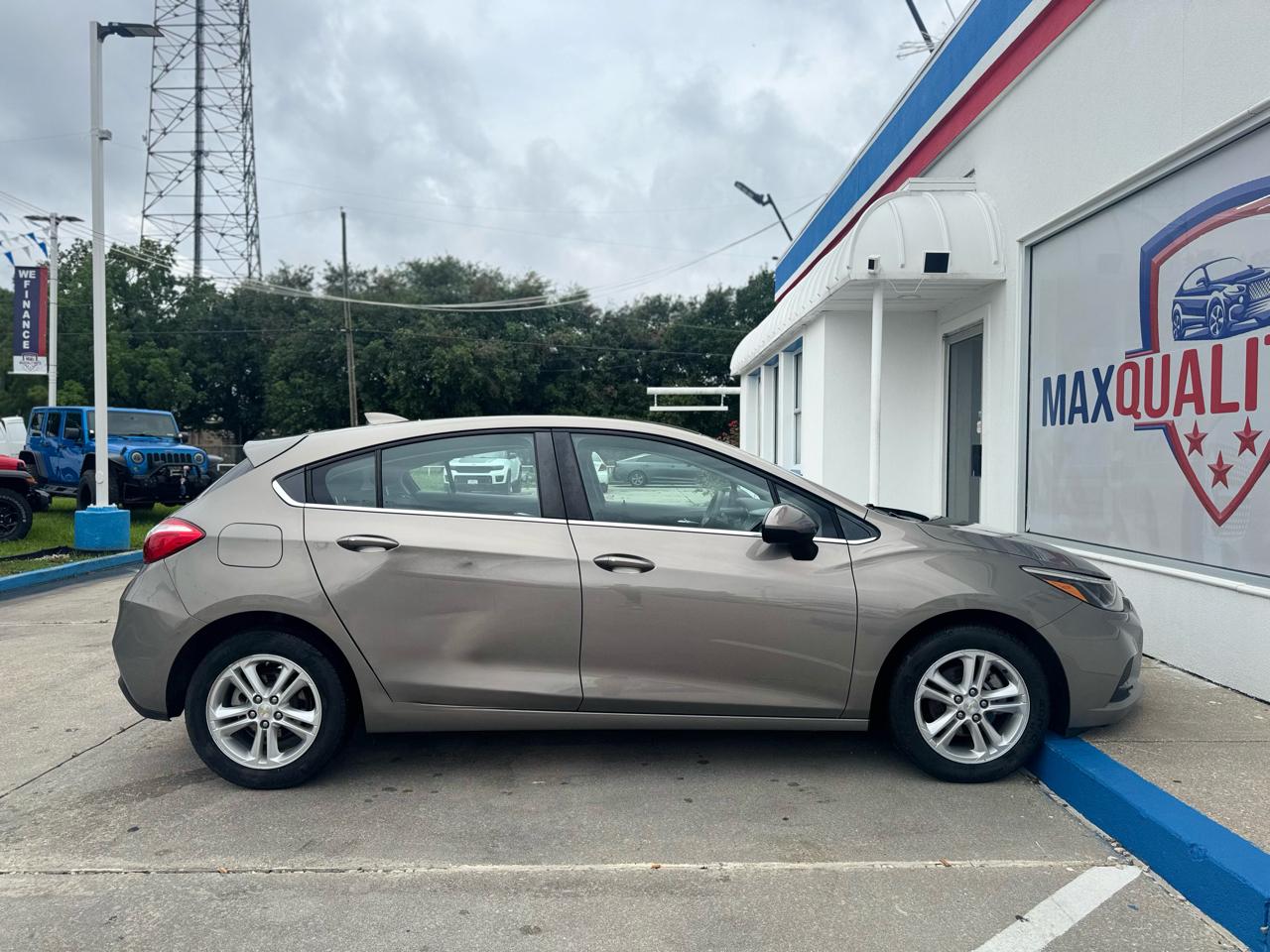 Chevrolet Cruze LT Auto Hatchback 2018