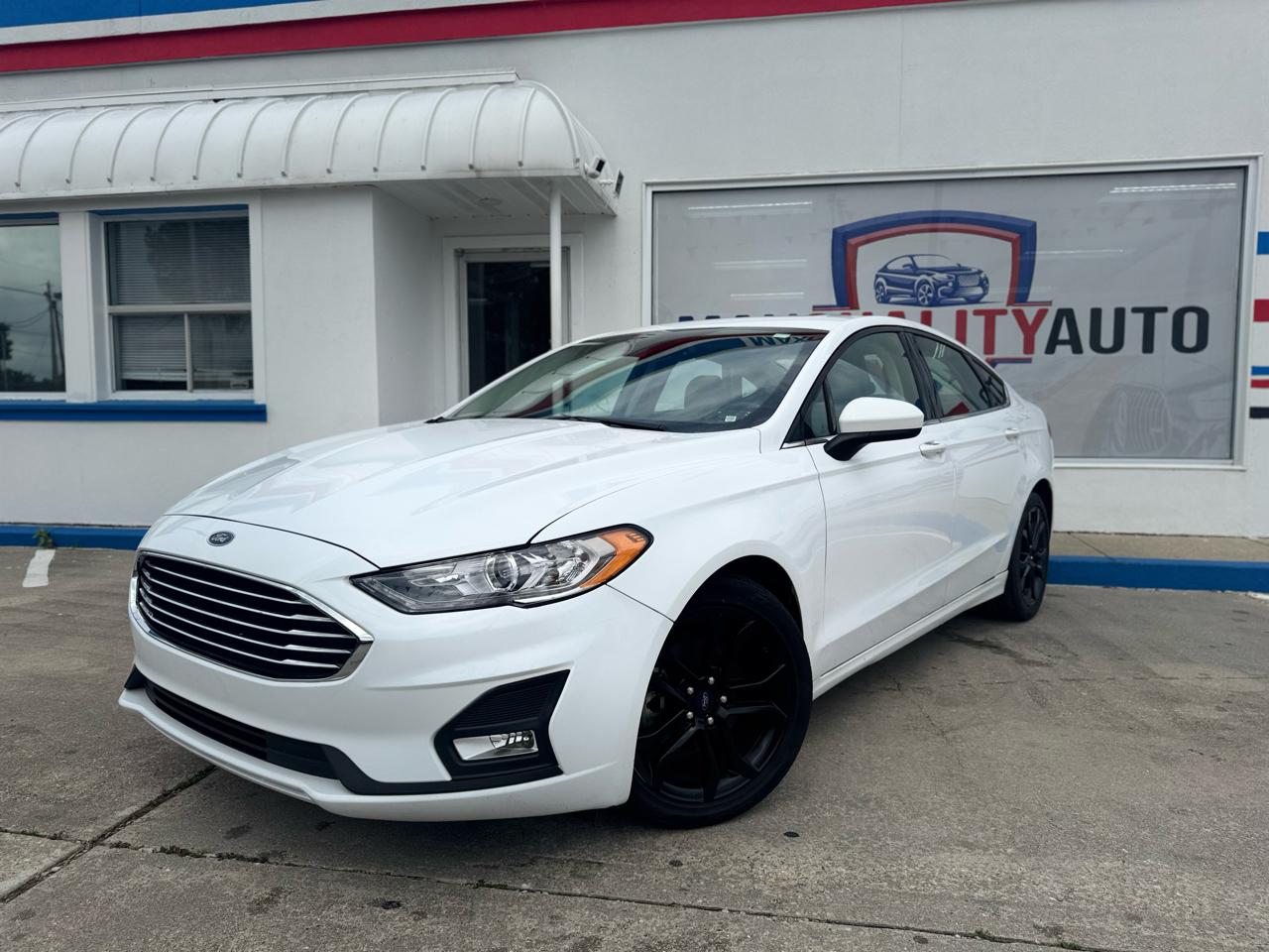 Ford Fusion SE 2020