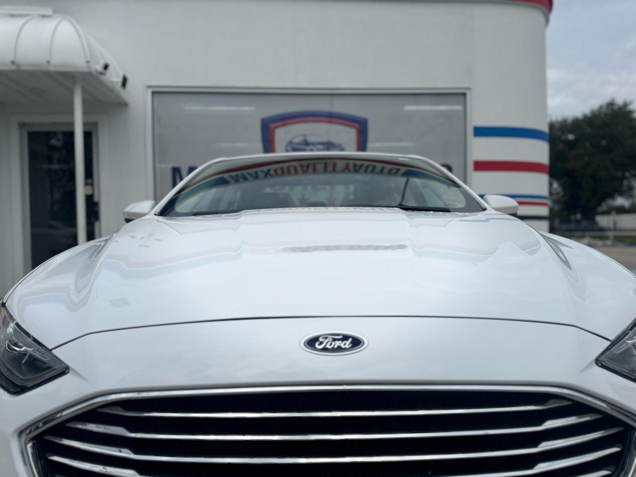 Ford Fusion SE 2020