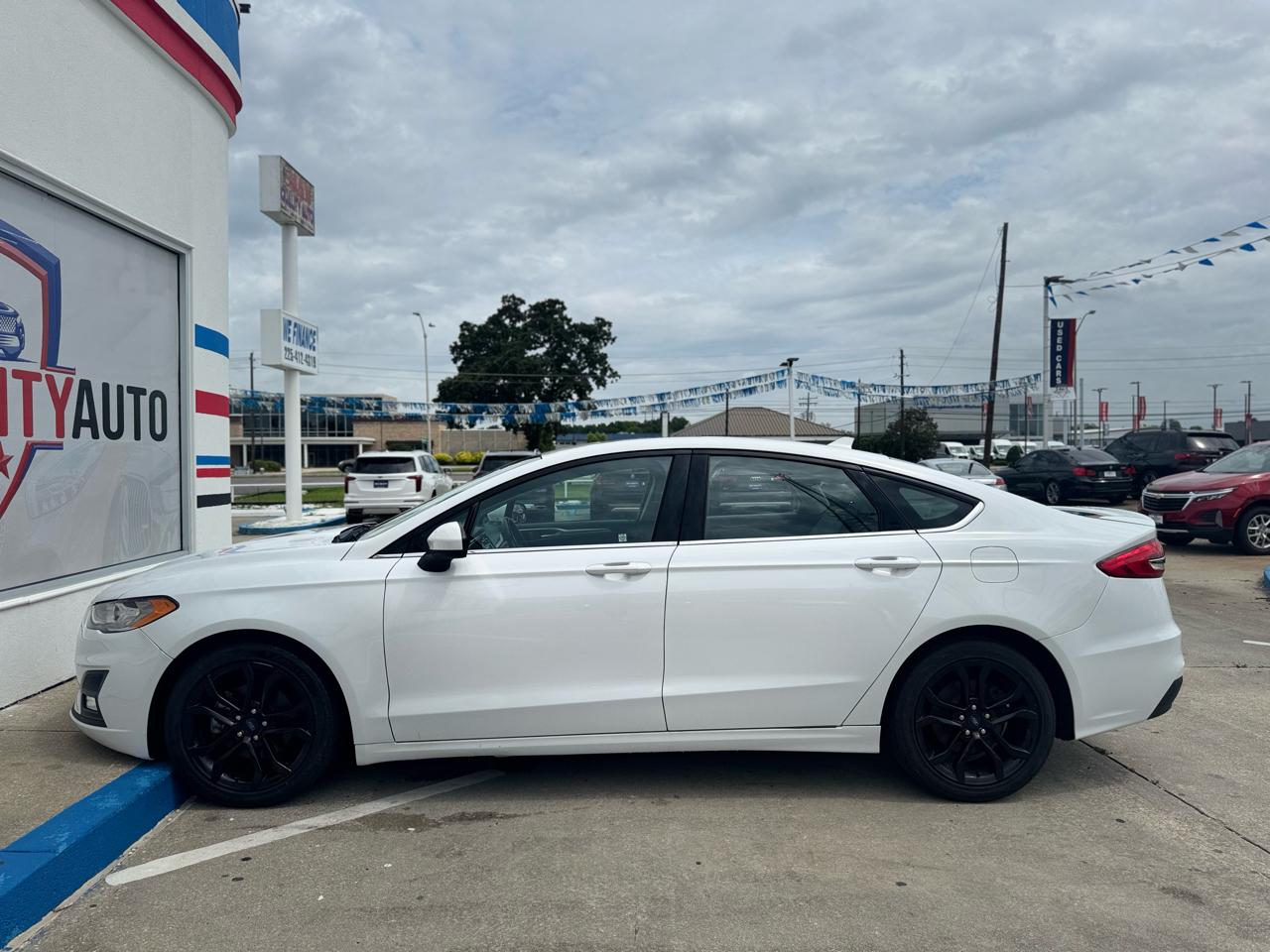 Ford Fusion SE 2020