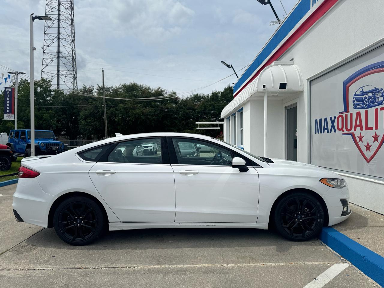 Ford Fusion SE 2020