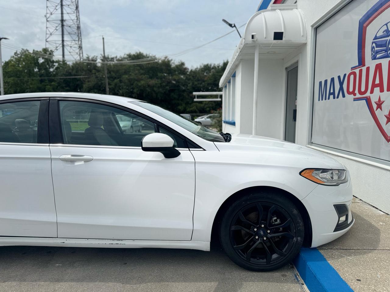 Ford Fusion SE 2020