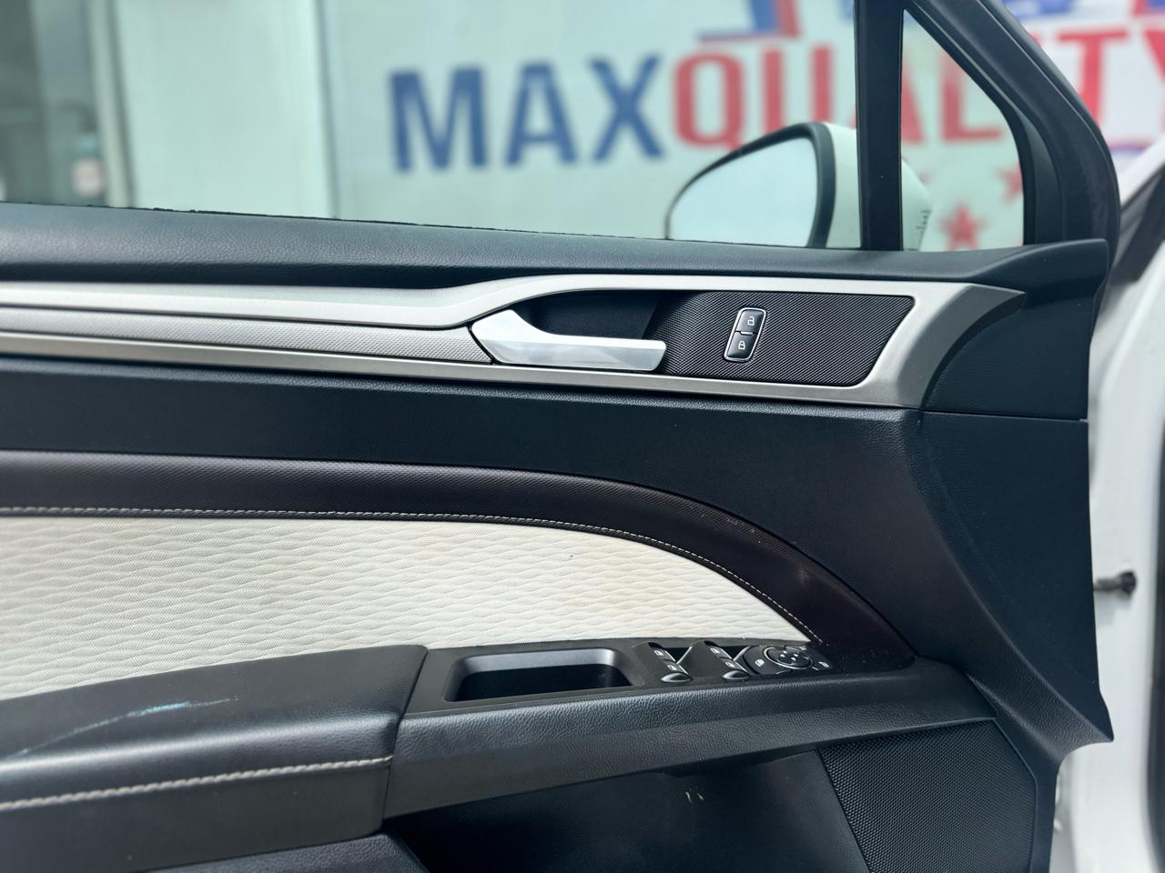 Ford Fusion SE 2020