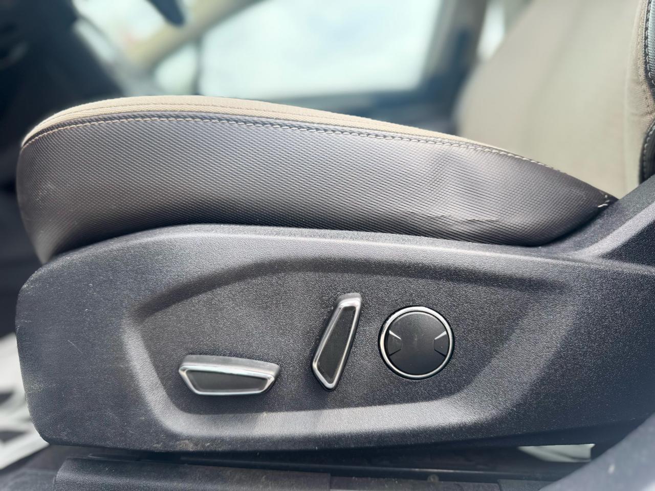 Ford Fusion SE 2020