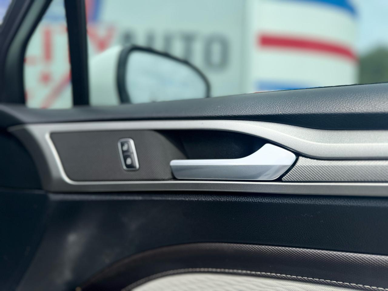 Ford Fusion SE 2020
