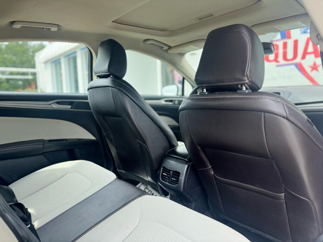Ford Fusion SE 2020