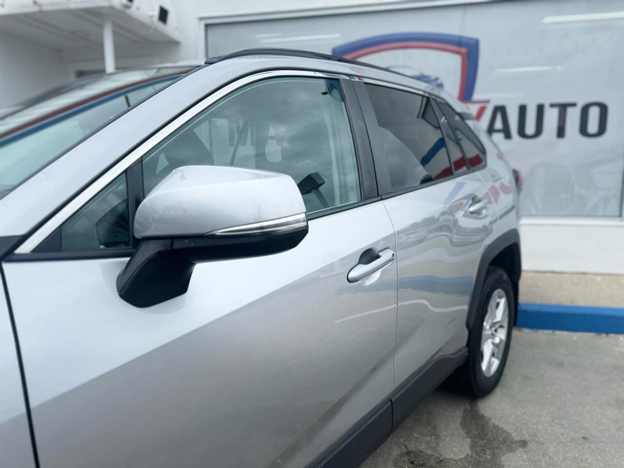 Toyota RAV4 XLE AWD 2020