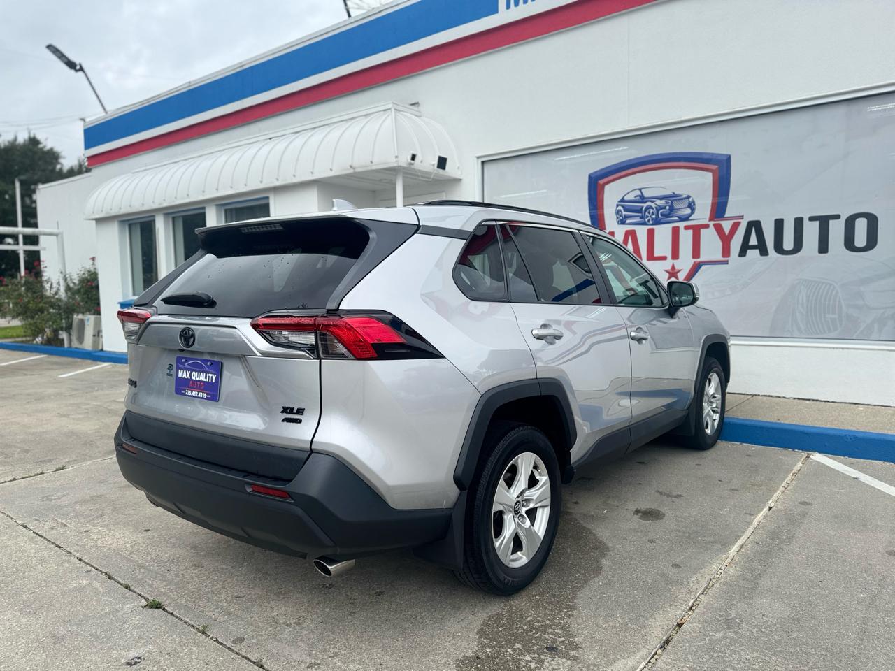 Toyota RAV4 XLE AWD 2020