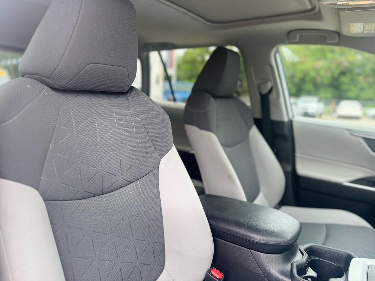 Toyota RAV4 XLE AWD 2020