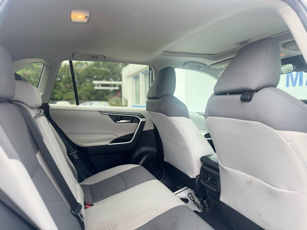 Toyota RAV4 XLE AWD 2020