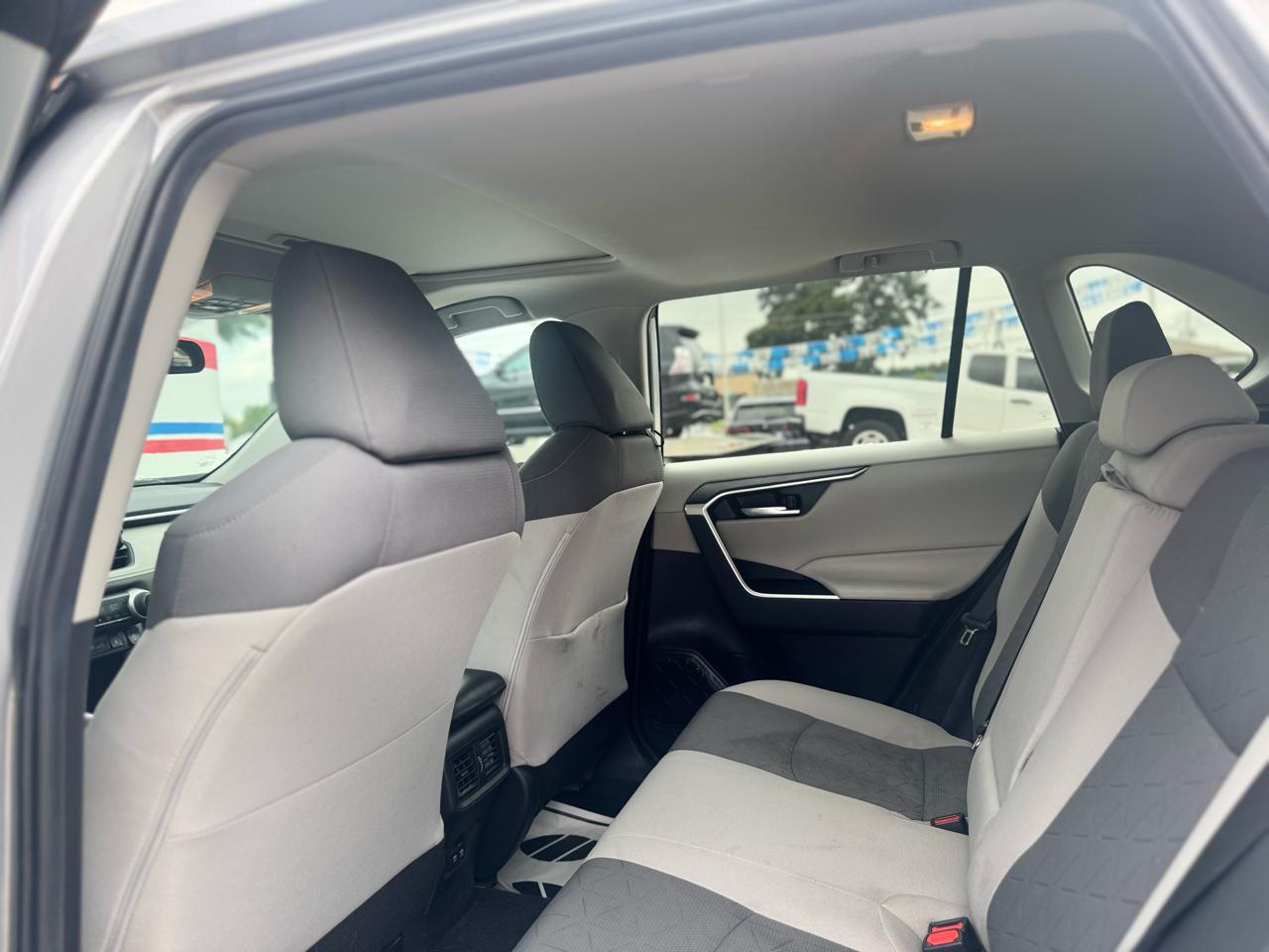 Toyota RAV4 XLE AWD 2020