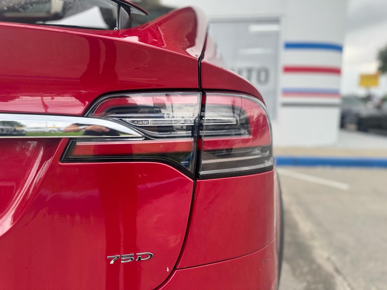 Tesla Model X 90D 2017
