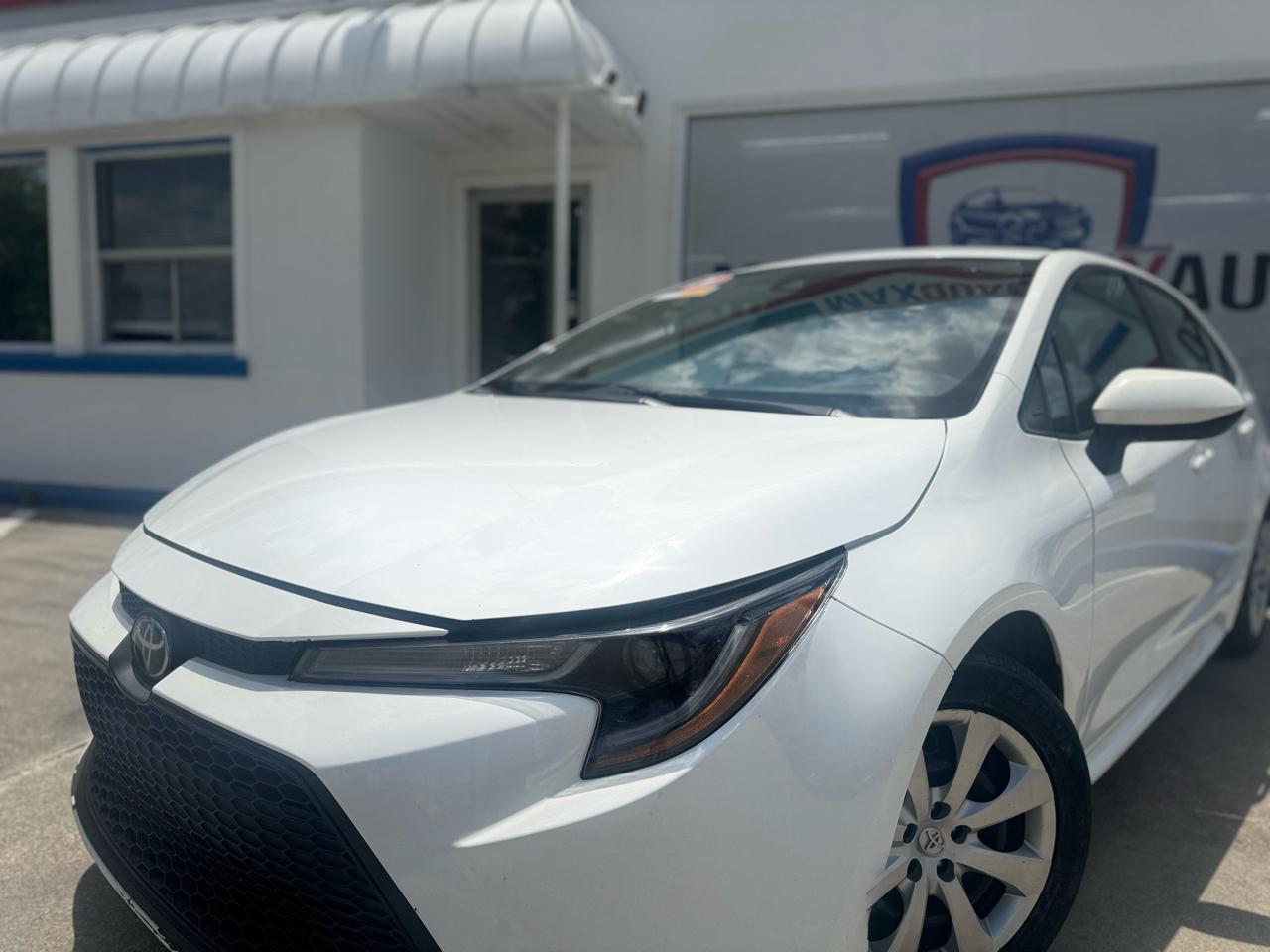 Toyota Corolla LE 2021