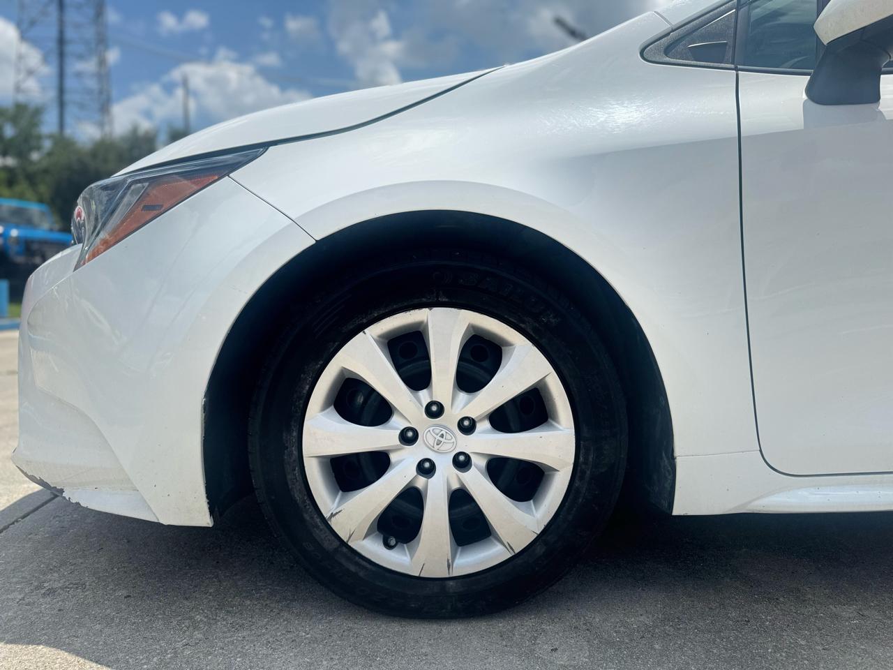 Toyota Corolla LE 2021