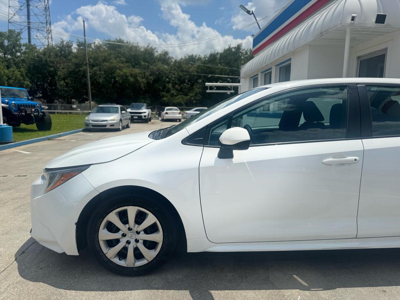 Toyota Corolla LE 2021