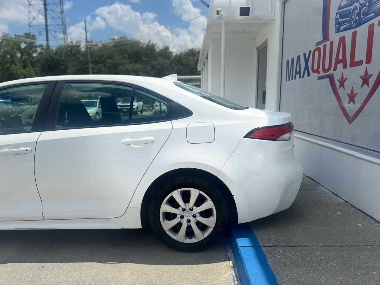 Toyota Corolla LE 2021