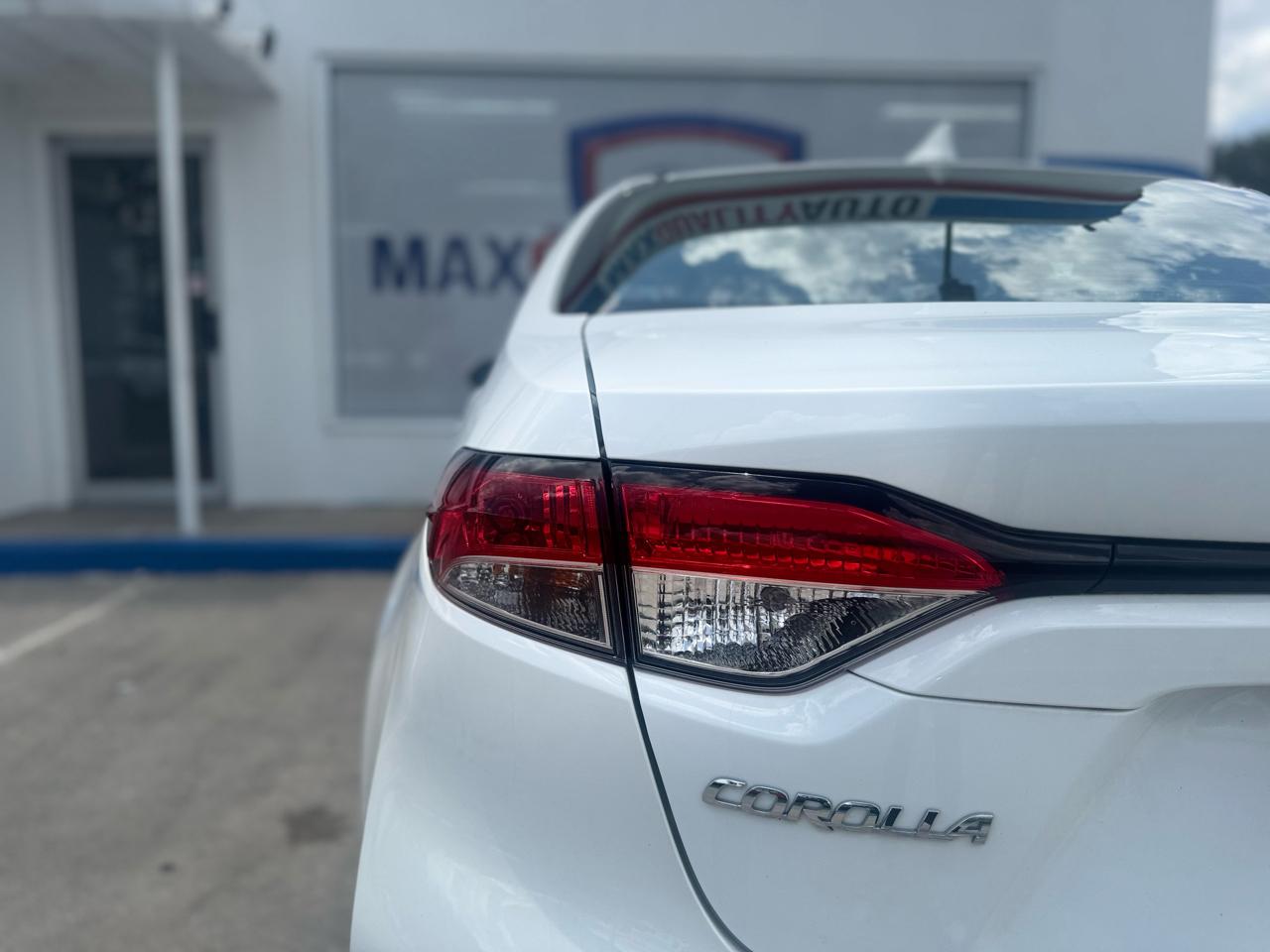 Toyota Corolla LE 2021