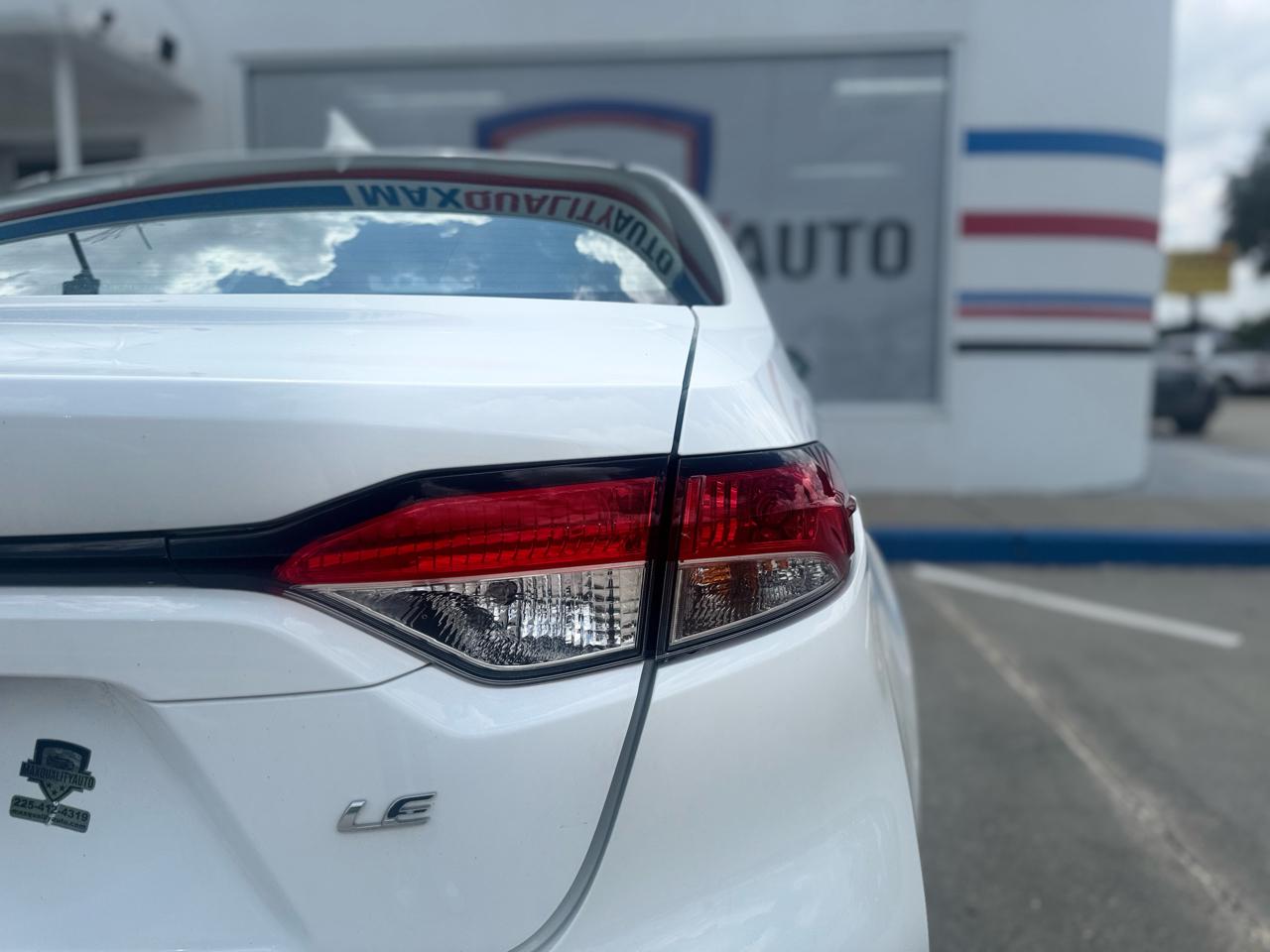 Toyota Corolla LE 2021
