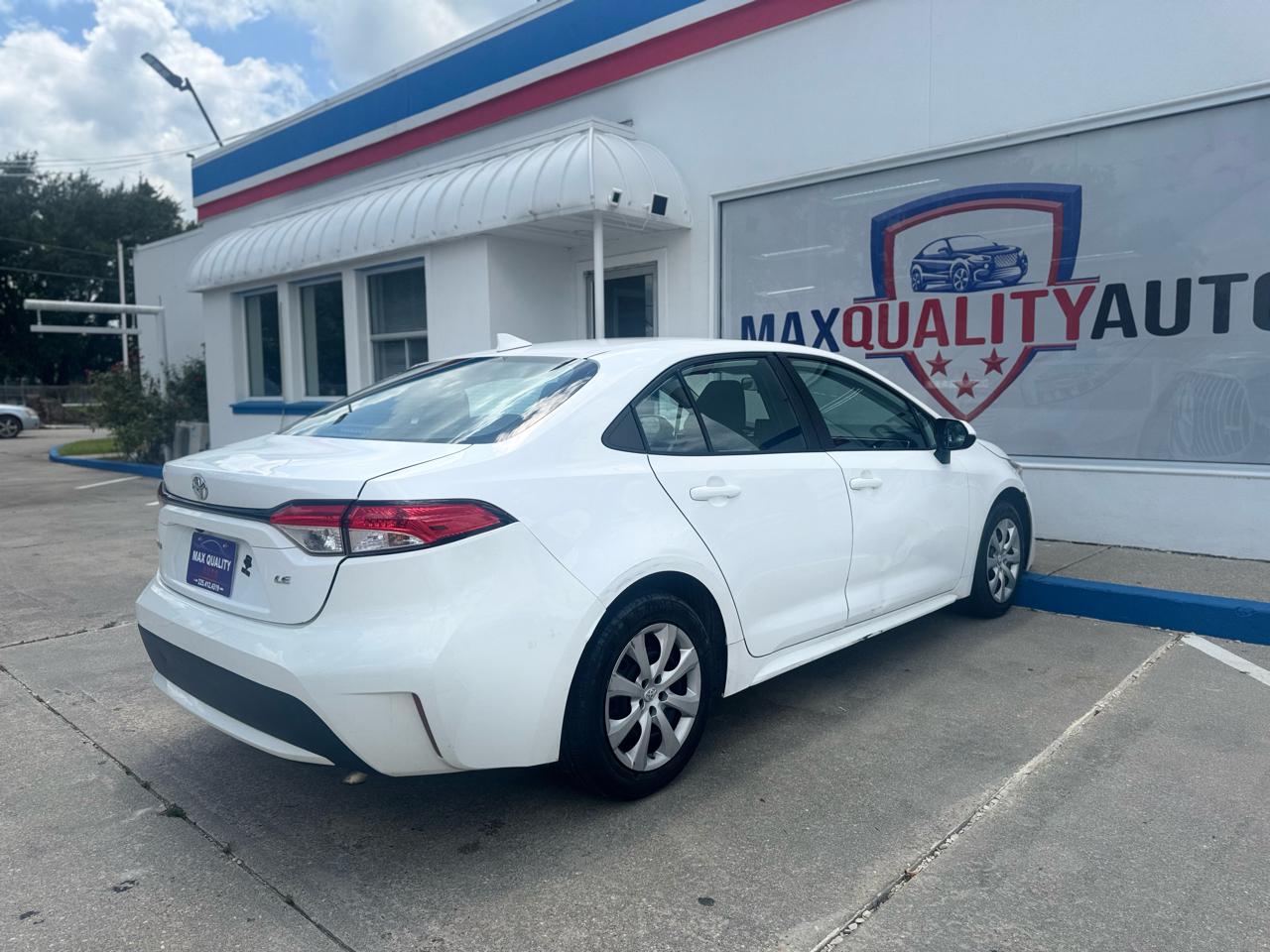 Toyota Corolla LE 2021