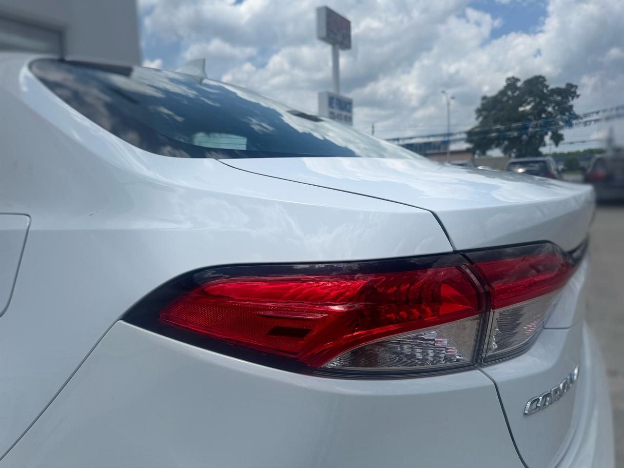 Toyota Corolla LE 2021