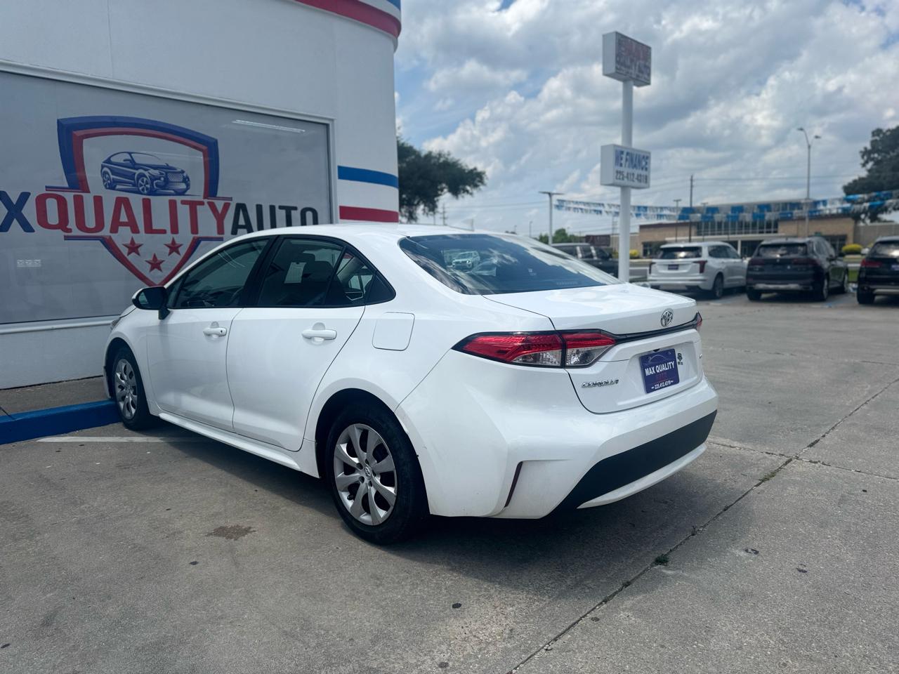 Toyota Corolla LE 2021