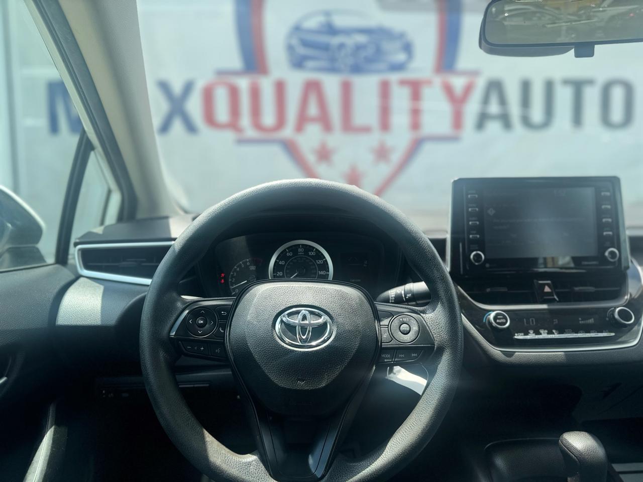 Toyota Corolla LE 2021