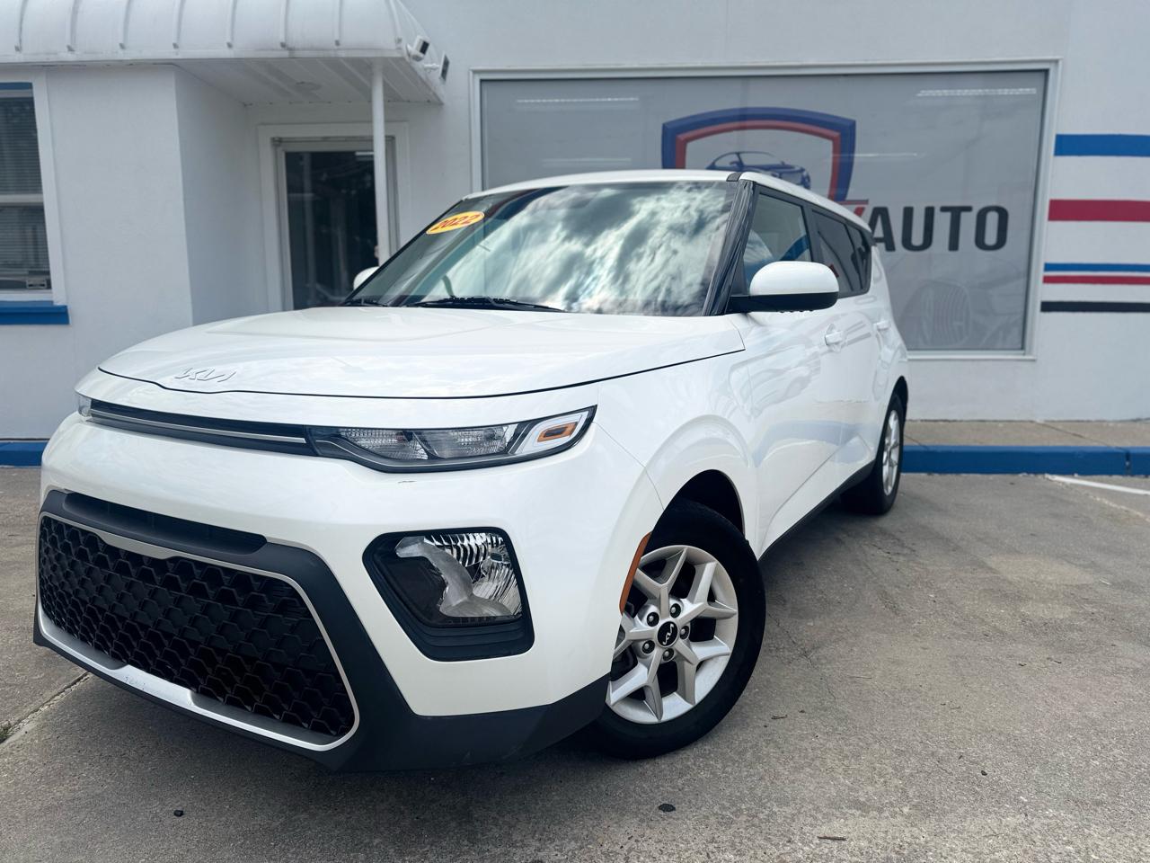 Kia Soul LX CVT 2022