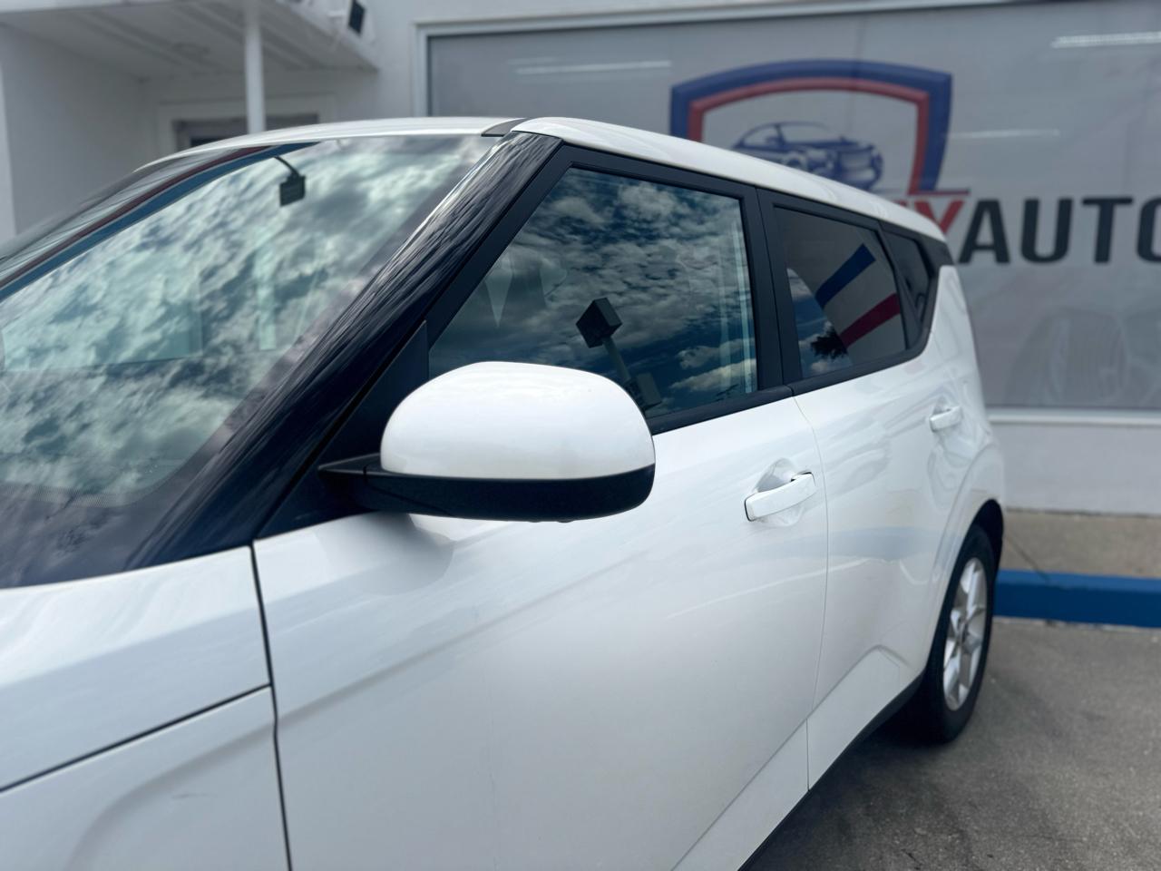 Kia Soul LX CVT 2022