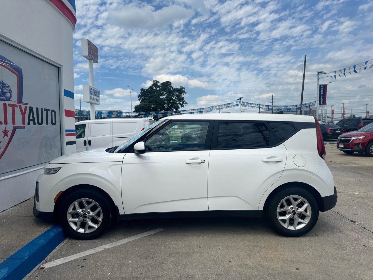 Kia Soul LX CVT 2022