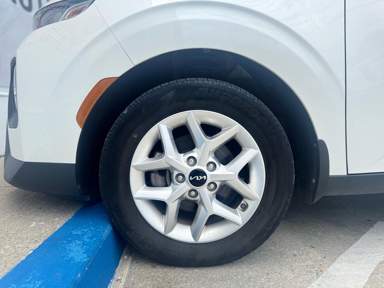 Kia Soul LX CVT 2022