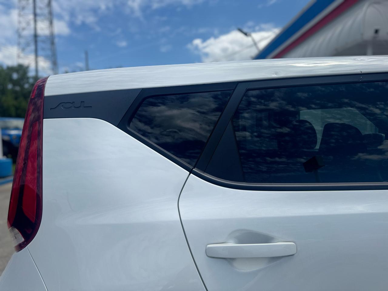 Kia Soul LX CVT 2022
