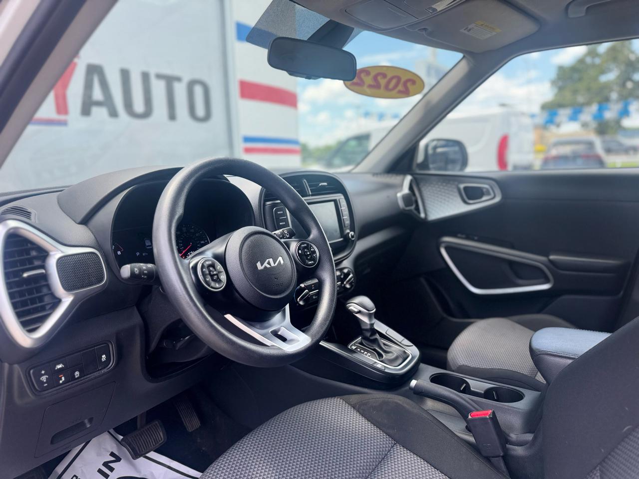Kia Soul LX CVT 2022