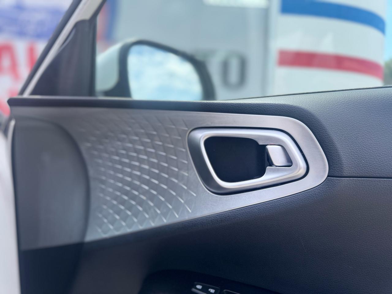 Kia Soul LX CVT 2022