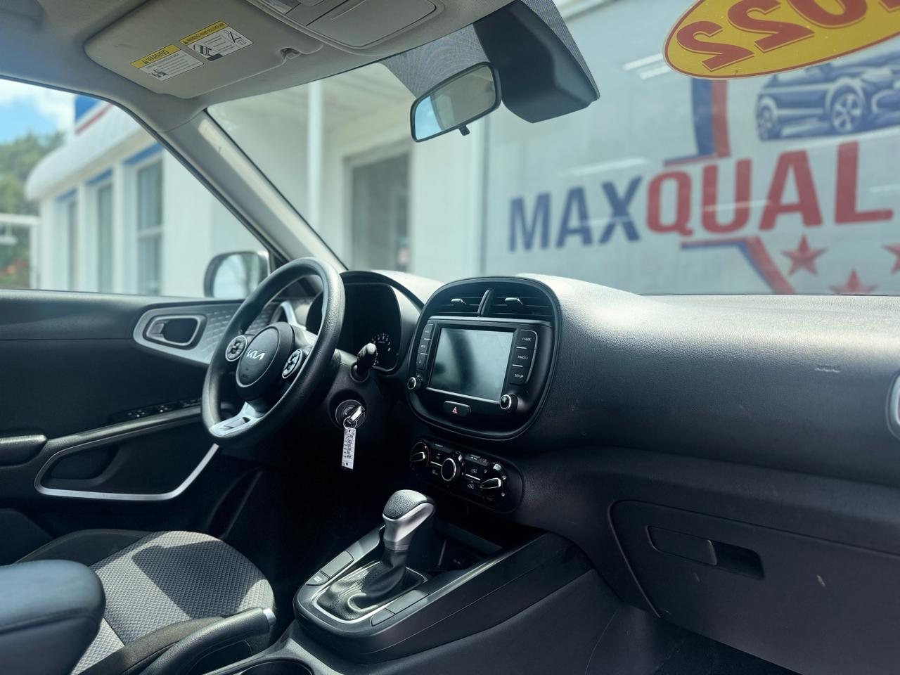 Kia Soul LX CVT 2022