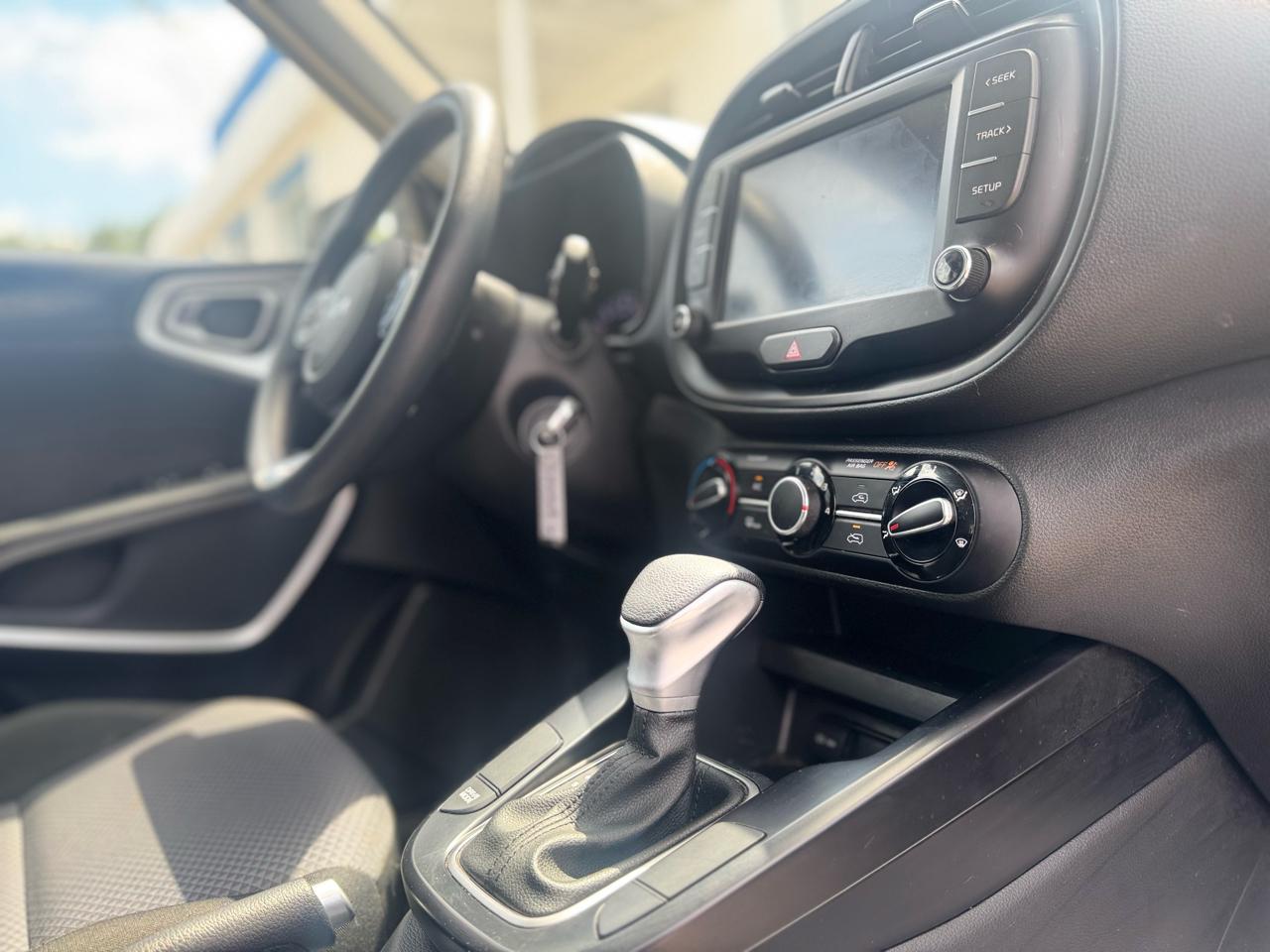 Kia Soul LX CVT 2022