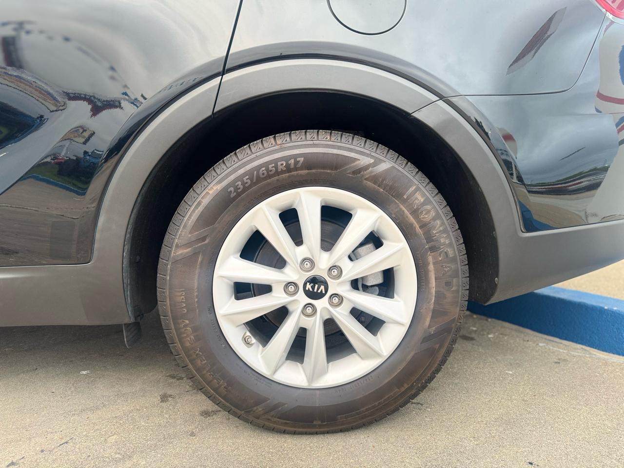 Kia Sorento LX 2WD 2019