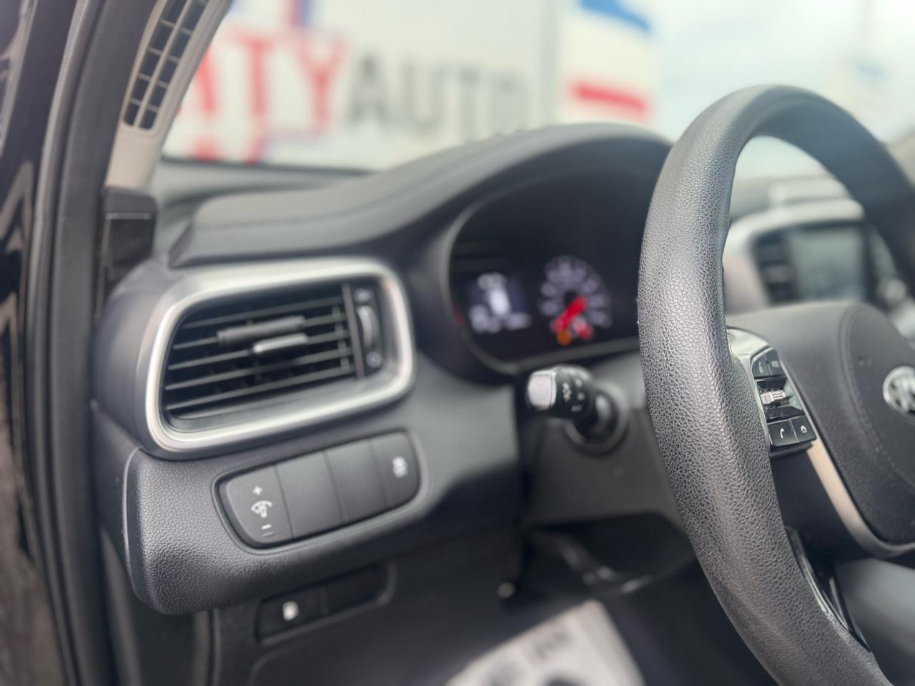 Kia Sorento LX 2WD 2019