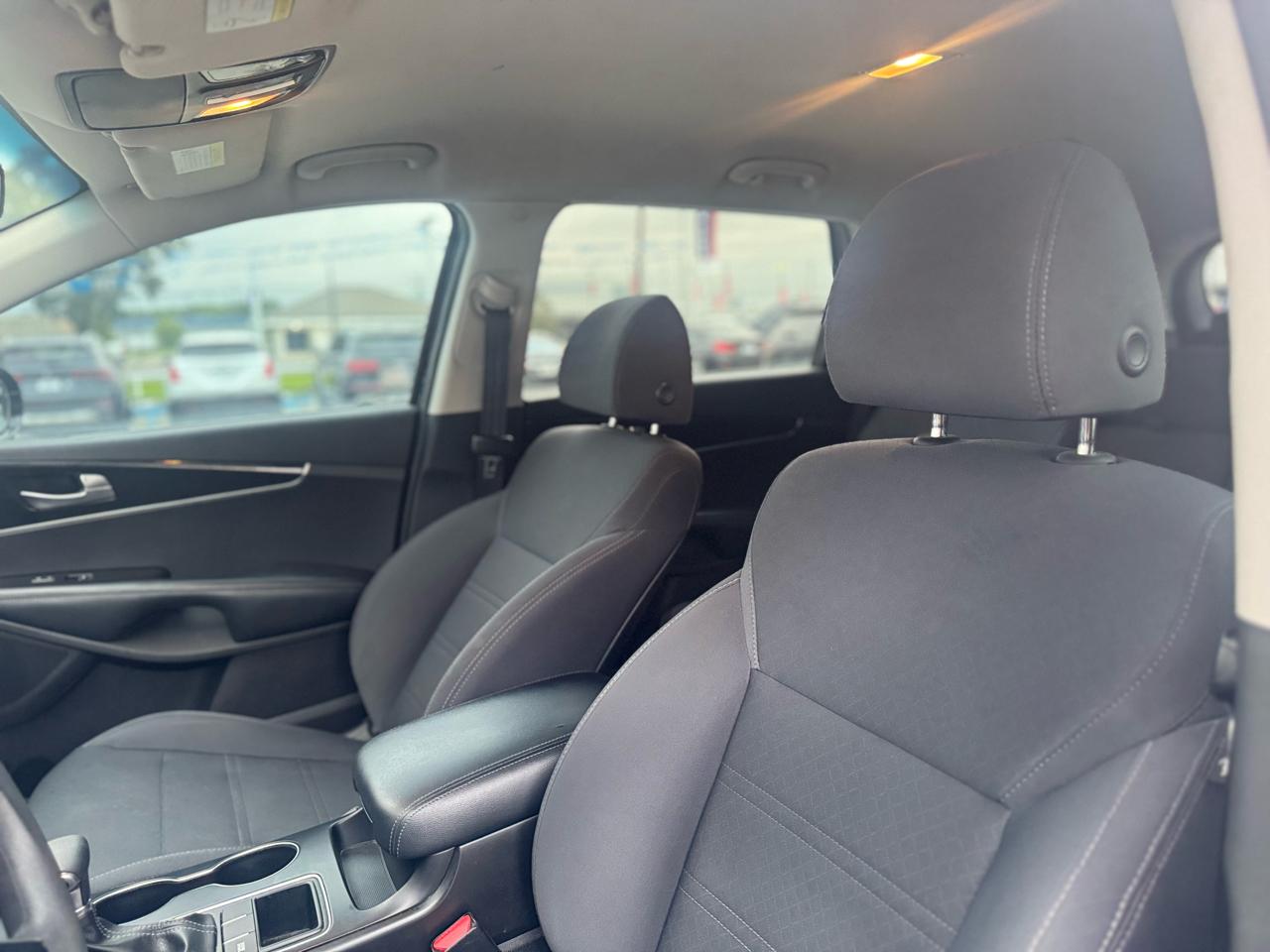 Kia Sorento LX 2WD 2019