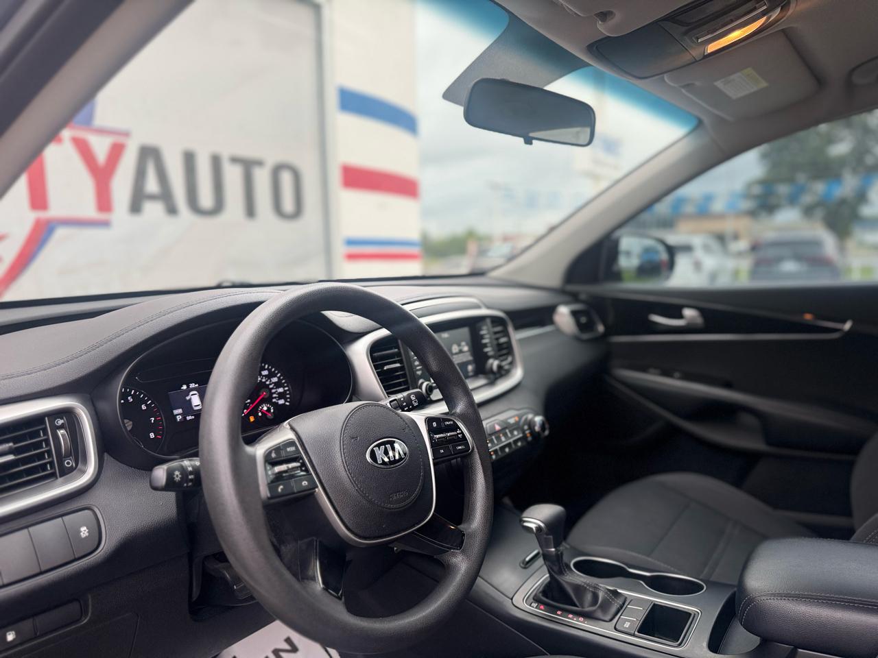 Kia Sorento LX 2WD 2019