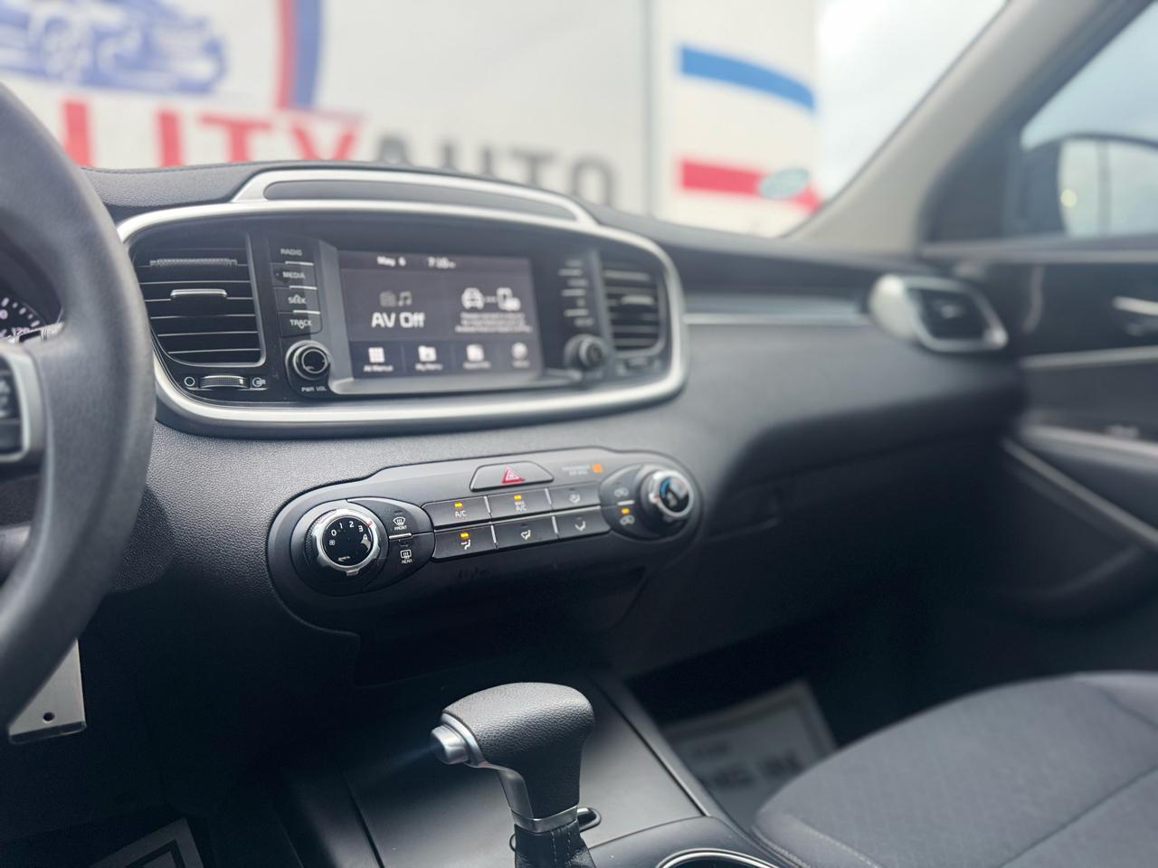 Kia Sorento LX 2WD 2019