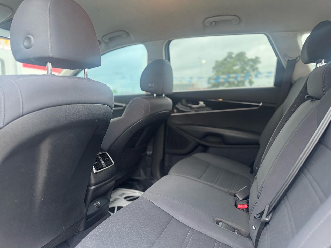 Kia Sorento LX 2WD 2019
