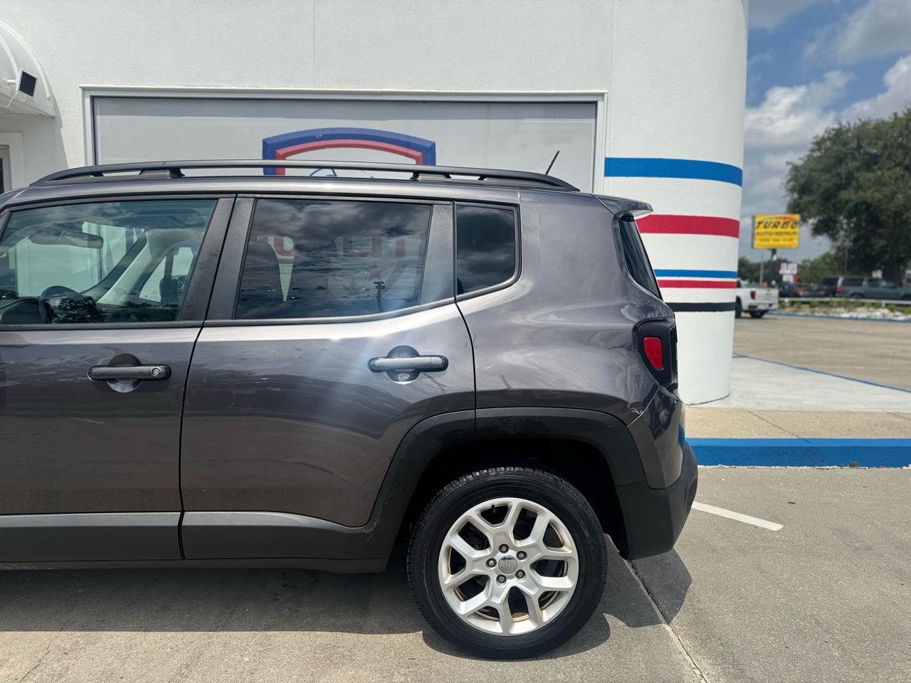 Jeep Renegade Latitude 4WD 2018